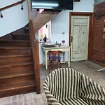 Апартаменты Modern And Old София